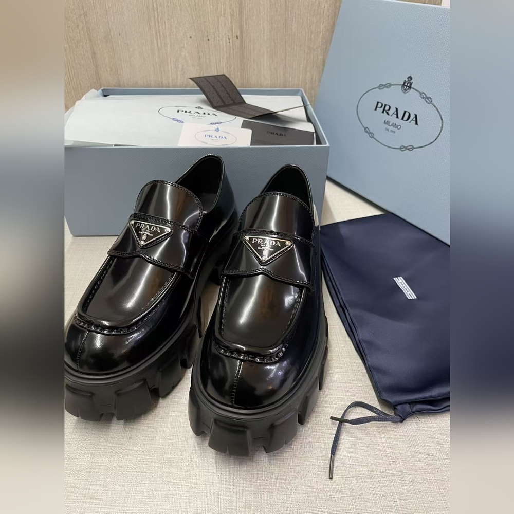 Prada Monolith leather Loafers
